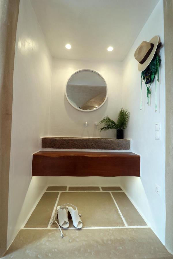Narcissus Luxury Apartment